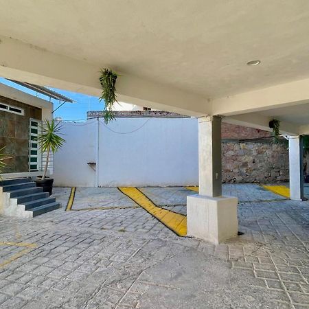 Villa Palaxs กัวนาฮัวโต ภายนอก รูปภาพ
